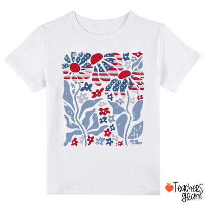 Boho Patriotic Daisy American Flag Floral Class T-Shirt