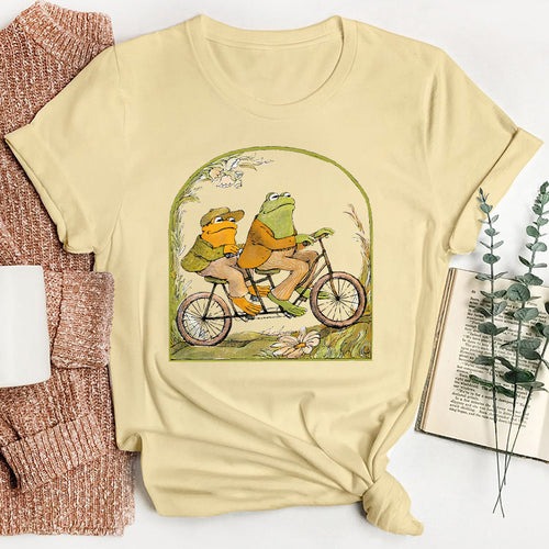 Frog And Friend Literature Teacher T-Shirt